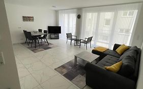 Ferienwohnung Piya 3